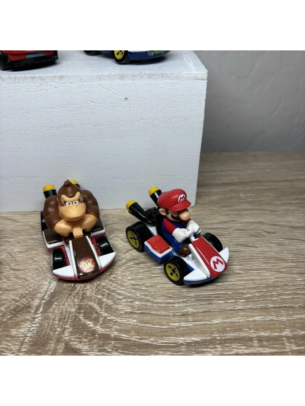 Hot Wheels Mario Kart Diecast Vehicle Lot 5 Pc Mario Luigi Bowser Donkey Kong